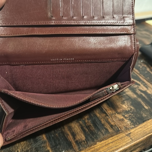 Chanel Classic Flap Leather Wallet - Picture 6 of 11